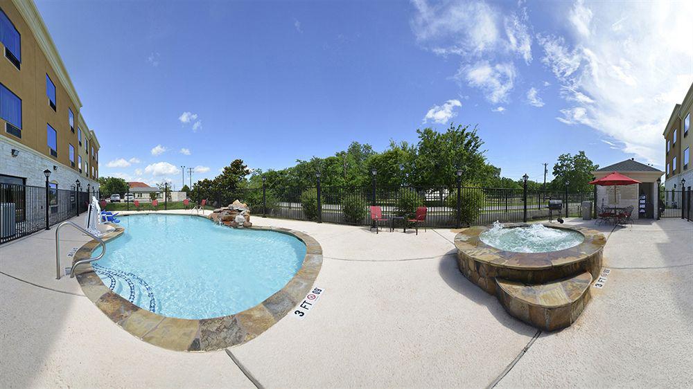 Comfort Suites Bay City Exterior foto